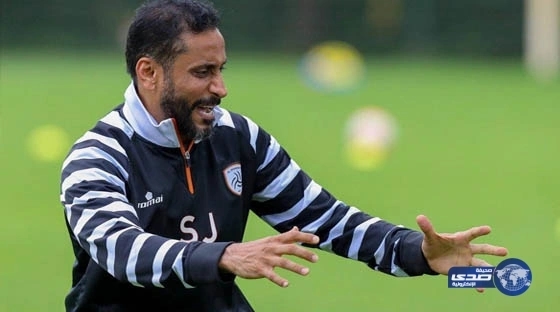 قائد النصر يطالب كحيلان بتسليم اللاعبين مكافآت الفوز