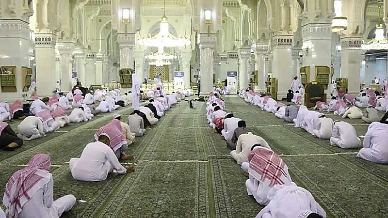 إطلاق خدمة الدعم الفني لمعالجة المشكلات التقنية لطلاب كلية الحرم المكي