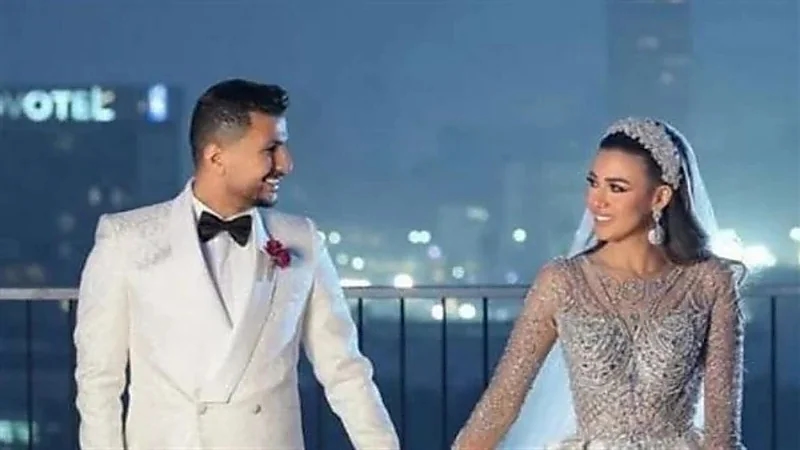 فرح شعبان لمنتقدي فستان زفافها:"بنحبكم أوي"