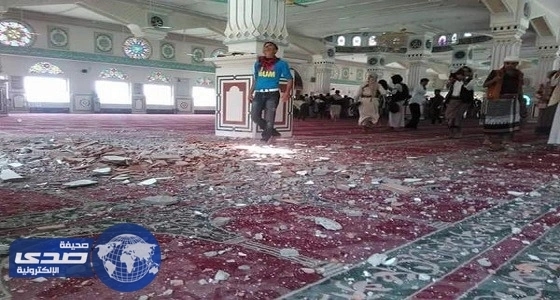 الانقلابيون يستهدفون مسجدًا ومستشفى بتعز