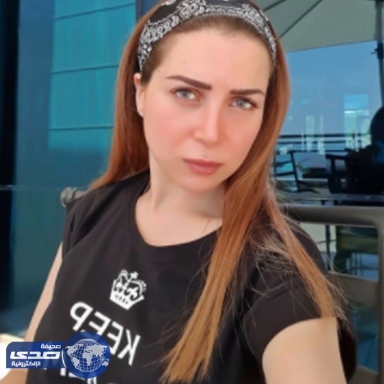 شاهد.. ملكة كابلي تفاجئ  متابعيها بالظهور دون فلتر