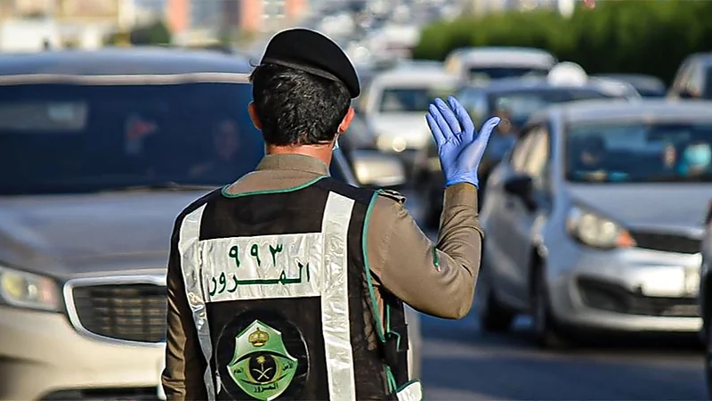 صورة لصانع نهضة ماليزيا في أحد الأماكن العامة تلقى تداول واسع