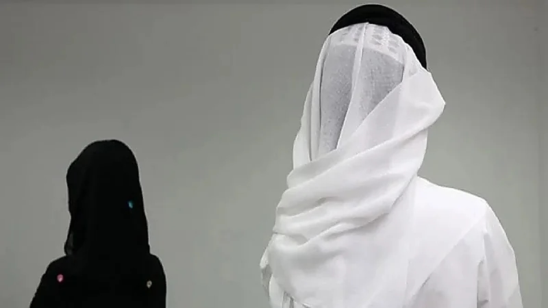 مواطنة تلجأ لفسخ النكاح بسبب بخل زوجها