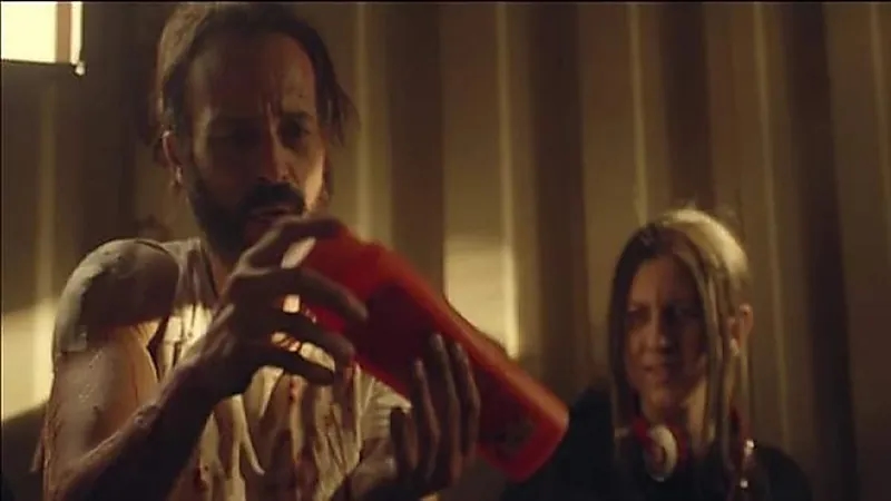 سخرية واسعة من "كوفيد 25" بعد استخدام الكرياتين للوقاية من الفيروس