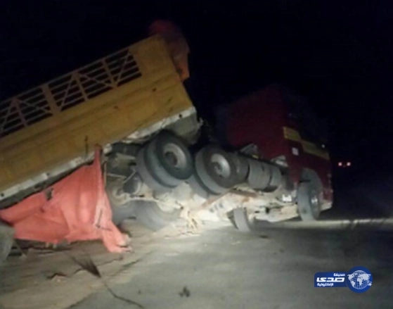 غياب الجهات الامنيه عن شاحنة كوبري الغافه واصبحت خطر يهدد حياة العابرين‎