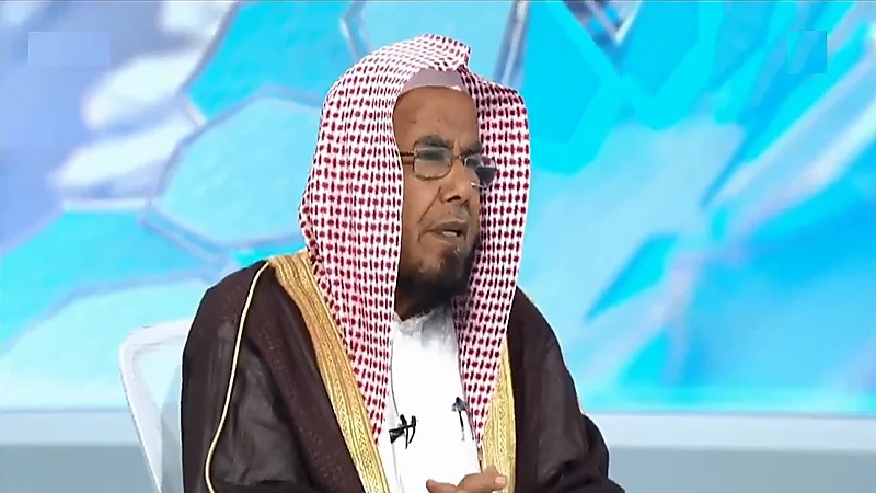 الشيخ المطلق: أقبح اللؤم قسوة منع الزوجة التجمل مع أهلها في مناسباتهم