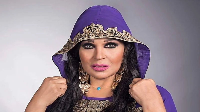 فيفي عبده تكشف لأول مرة عن ابنتها بالتبني