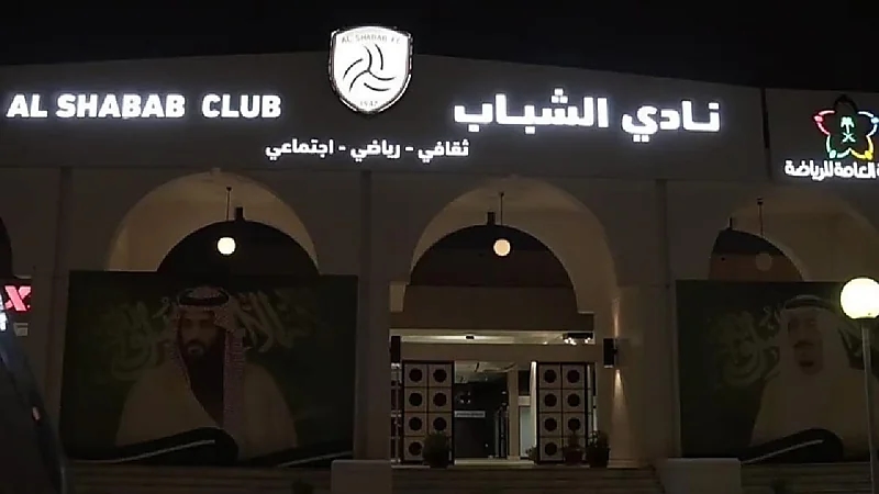 بالفيديو .. معتقل أمريكي سابق في سجون طهران يروي شهادته بشأن إعدام عشرات السنة