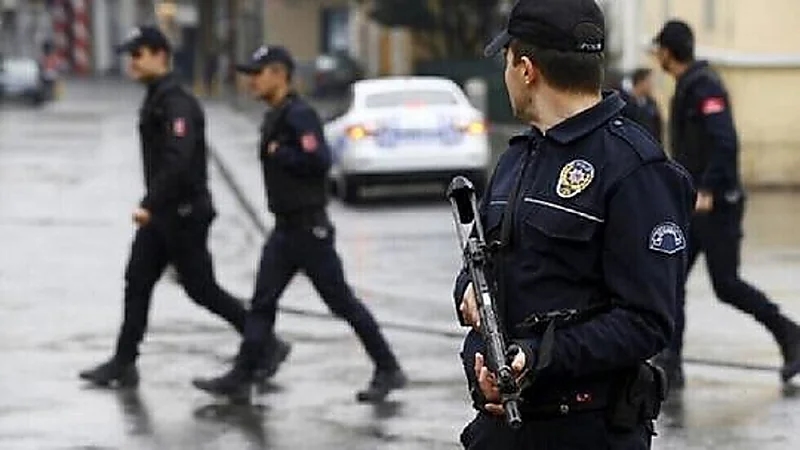 الشرطة التركية تضبط الفنان السوري عمر سليمان