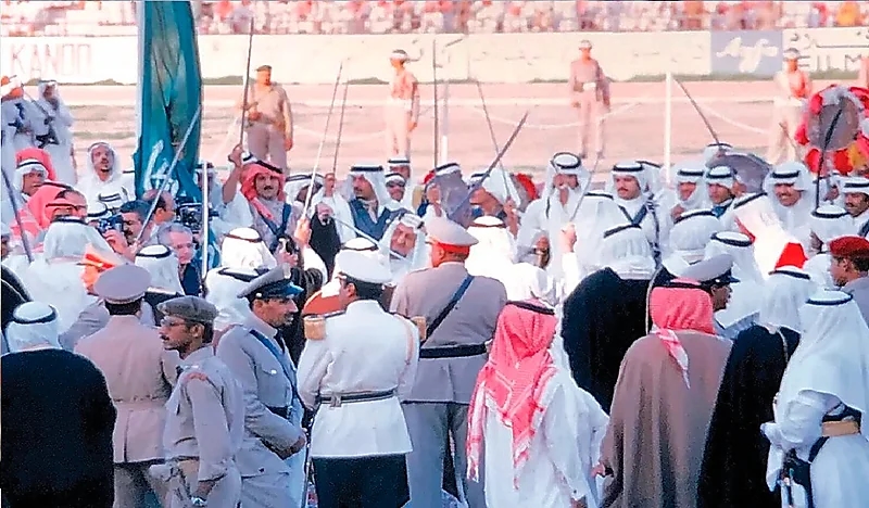 تظاهرات في إيران احتجاجا علي اعتقال أحد مشايخ أهل السنة