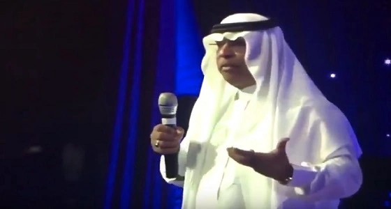 بالفيديو.. خلال محاضرة لمدير جامعة أم القرى يتلفظ بعبارة " عنصرية "