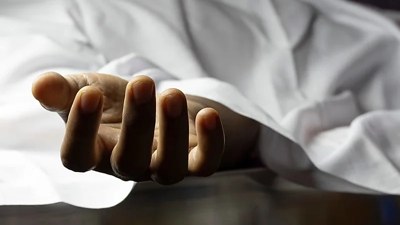 امرأة تقتل شقيقها بسكب الزيت المغلي عليه خلال نومه