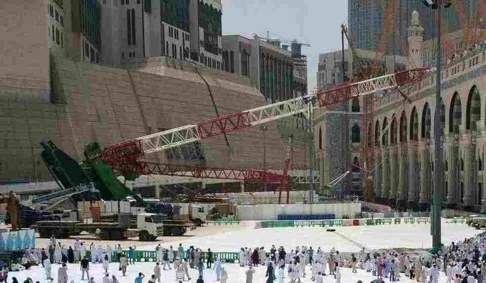 اليوم : أولى جلسات محاكمة المتهمين فى قضية " رافعة الحرم " .. بينهم " ملياردير سعودي"