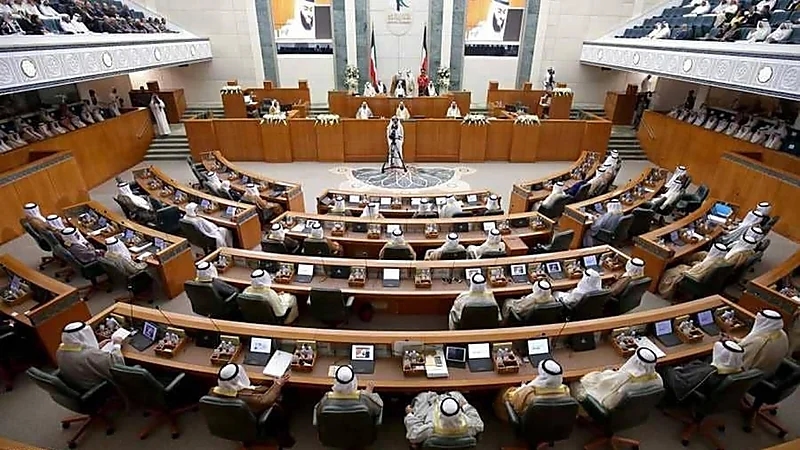 صدور مرسوم بحل مجلس الأمة الكويتي