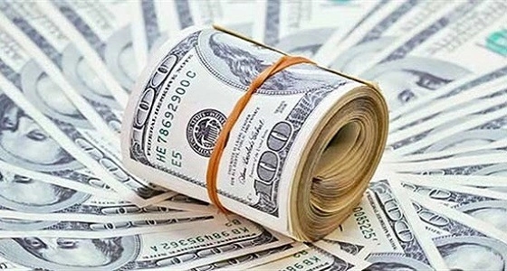 الدولار يتراجع متأثرا بتقرير الوظائف الأمريكية