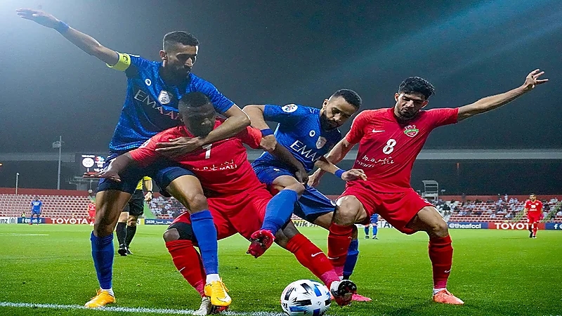 تاريخ مواجهات الهلال وشباب أهلي دبي