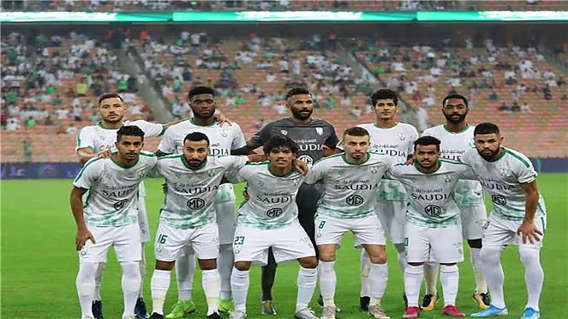 شاهد: اصطدام سيارة بأخرى أثناء ممارسة التطعيس يتسبب في تطاير 4 أطفال