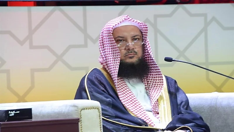 بالفيديو .. الشيخ السليمان: فتح مكبرات الصوت أثناء الصلاة يترتب عليه مفاسد كثيرة