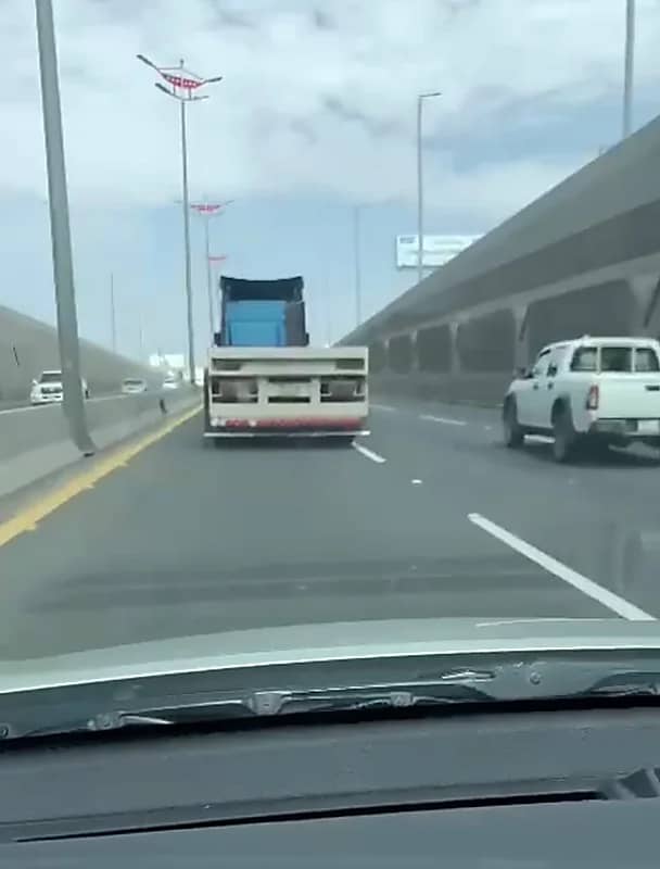 بالفيديو.. ضمك يسحق الأهلي بثلاثية