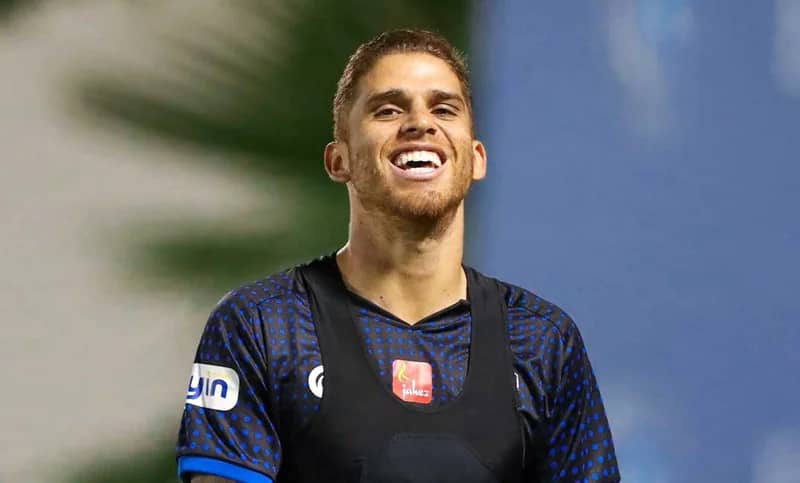 إصابة لاعب الهلال كويلار بفيروس كورونا 