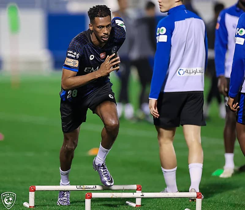  العيدان تثير الجدل بخصوص لقاح كورونا بعد وفاة مشاري البلام 