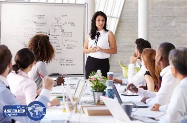 دراسة.. النساء أفضل في الإدارة من الرجال