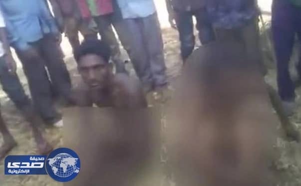 بالصور.. جردوهما من ملابسهما والتعدي عليهما لزواجهما في السر