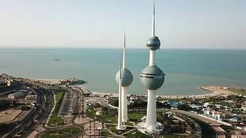 ضبط ضابط كويتي سابق في الجيش بحوزته مواد مخدرة