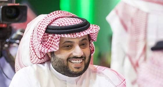 بعد بيع بيراميدز..آل الشيخ يوضح مصير عقود الفنانين المصريين