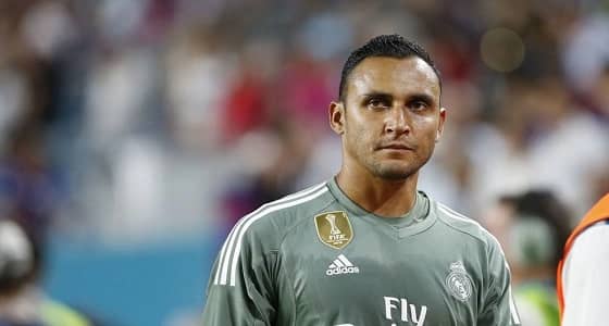 نافاس يشعر بالقلق على مركزه في الريال