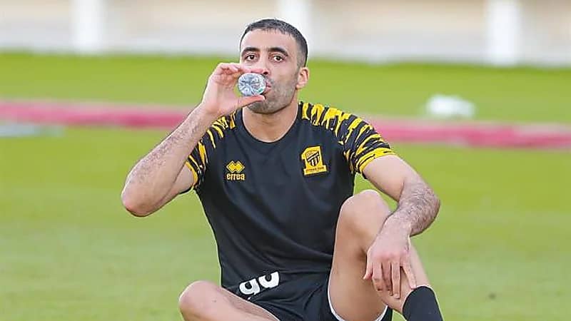 حمدالله يتصدر الترند بعد تعليق العقوبة عنه