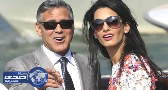 جورج كلوني وزوجته أمل علم الدين يرزقان بتوأمين