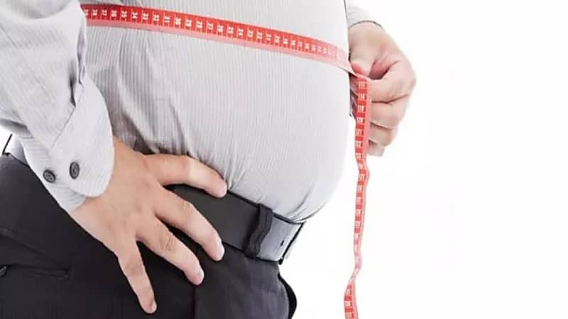 الإصابة بالسمنة تؤثر على عمر الإنسان