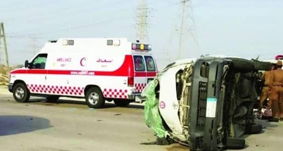 انقلاب سيارة بسبب السرعة على طريق رنية – بيشة وإصابة شخصين