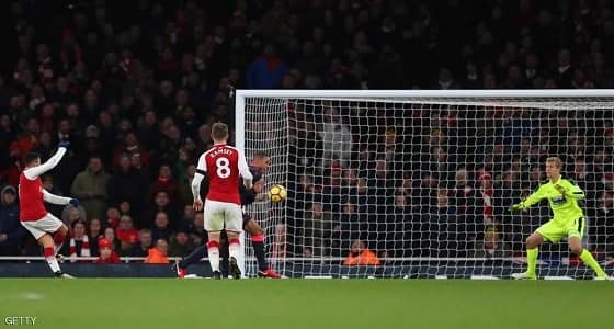 فيديو.. أرسنال يقسو على هيديرسفيلد بخماسية نظيفة