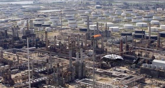 النفط يصعد مدعوما بهبوط في المخزونات الأمريكية