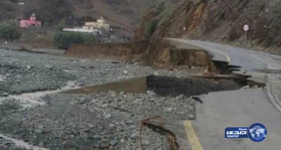 مقتل قادة للمليشيات في غارة للتحالف على كهف قبالة الحدود