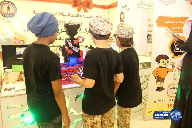 بالفيديو.. ردة فعل غير متوقعة من طفل على قيادة أمه للسيارة