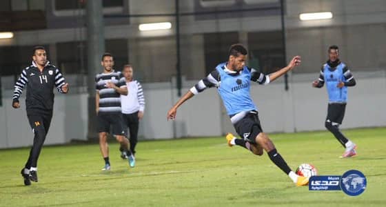 شاهد.. فوز الفهد تستعرض صور حملها وولادتها