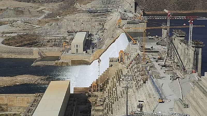 السودان ترفع حالة التأهب بعد بدء الملء الثالث لسد النهضة