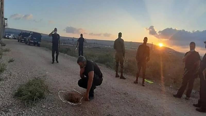 صور..6 فلسطينيين يهربون من سجن إسرائيلي شديد الحراسة على طريقة الأفلام