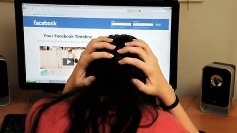 أنهت علاقتها به فهددها بفضحها