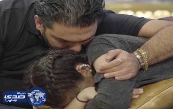 مطربة مصرية تهاجم والد حلا الترك وتٌعلن مساندتها لها