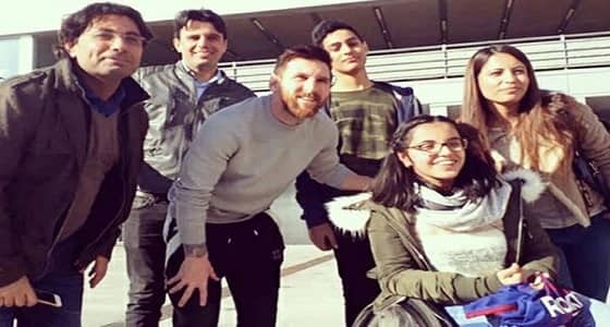 صور.. برشلونة يحقق حلم لاجئة سورية