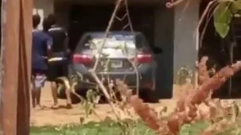 زوجان يثيران جدلاً وغضبًا واسعًا داخل فندق في البرازيل