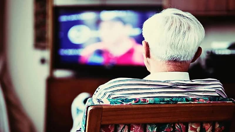 بالفيديو.. طبيب يفسر سبب إصابة البعض بالضيق بعد التقاعد