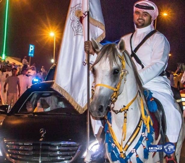 بالصور.. جموع غفيرة تشيع جثمان الشهيد الزوعاني