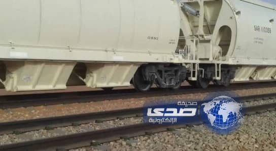 إصابة سائق صهريج مياه في تصادم مع قطار مقاول الصيانة بالخرج