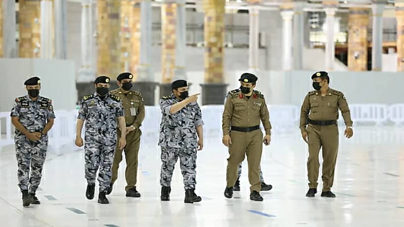 اللواء محمد البسامي يباشر مهامه قائدًا للقوات الخاصة لأمن الحج والعمرة (صور)