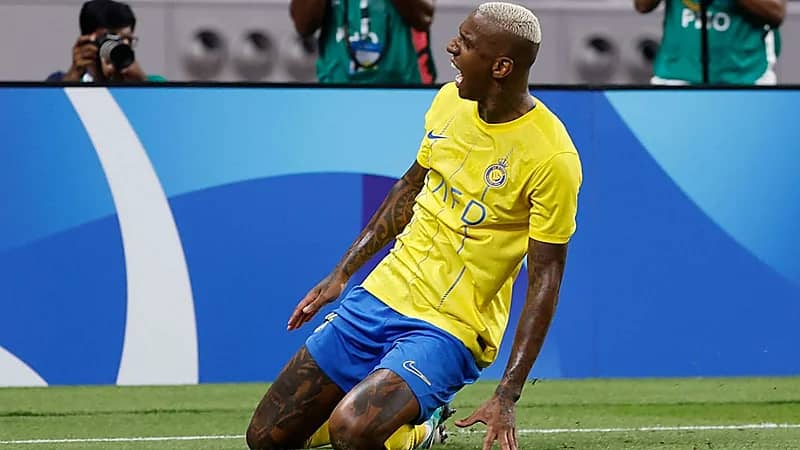 مركز برازيلي يعيد تأهيل تاليسكا قبل عودته للملاعب